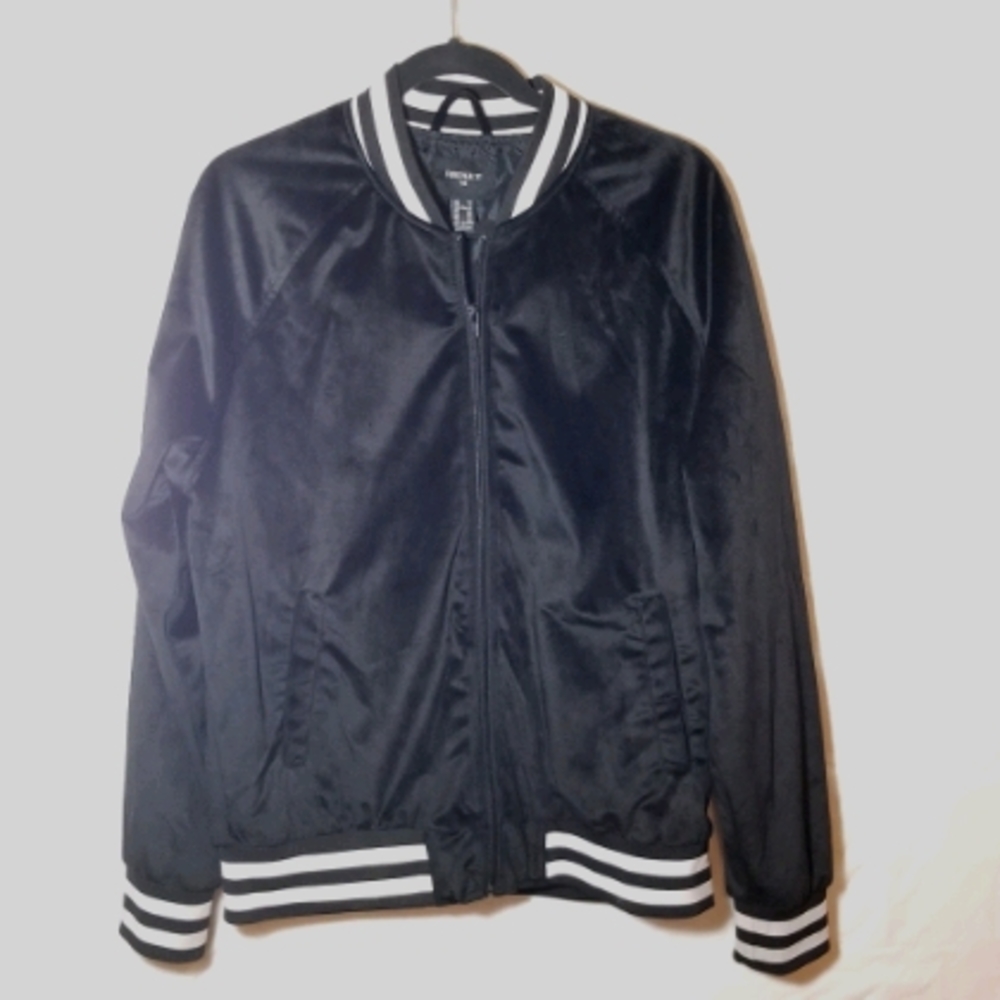 Forever 21 Men velour Varsity Jacket M
